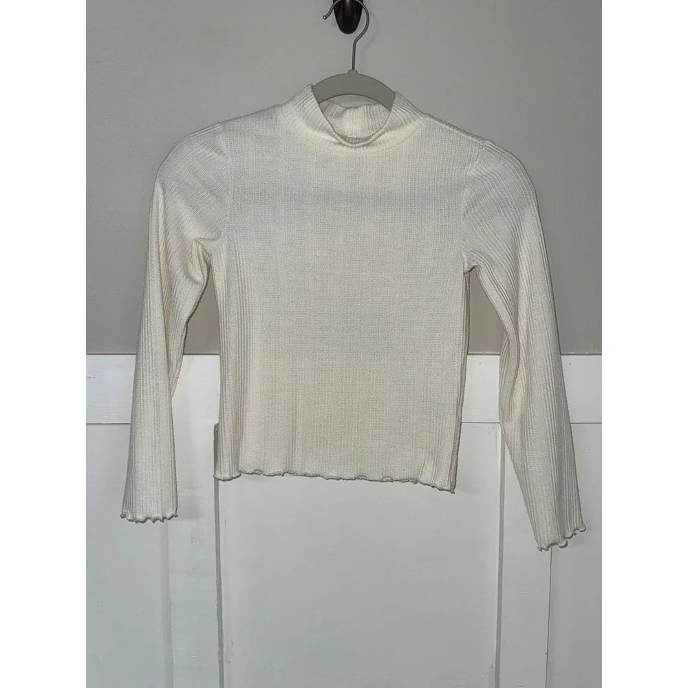 SO Girls Ribbed Mock Neck Long Sleeve Top Cream Lettuce Edge Size M 8